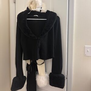 House of cb sweater with fur